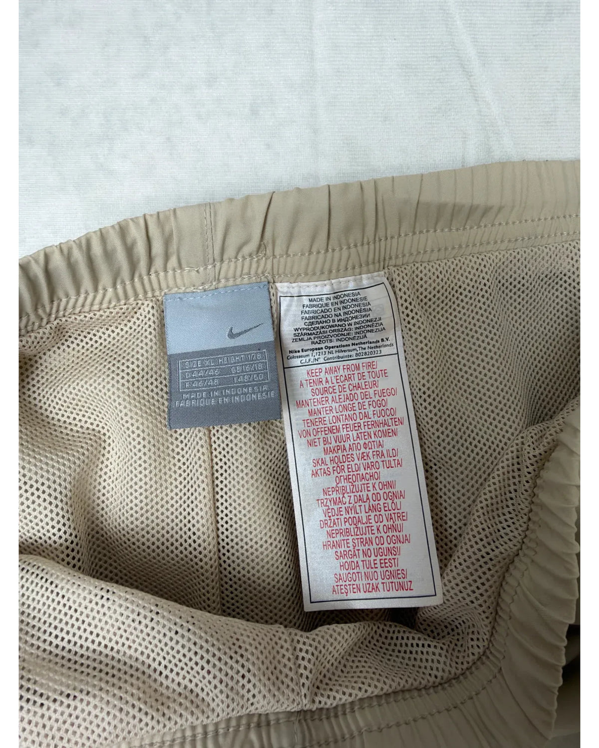 Nike Hose Vintage Beige XL 2000er – Label