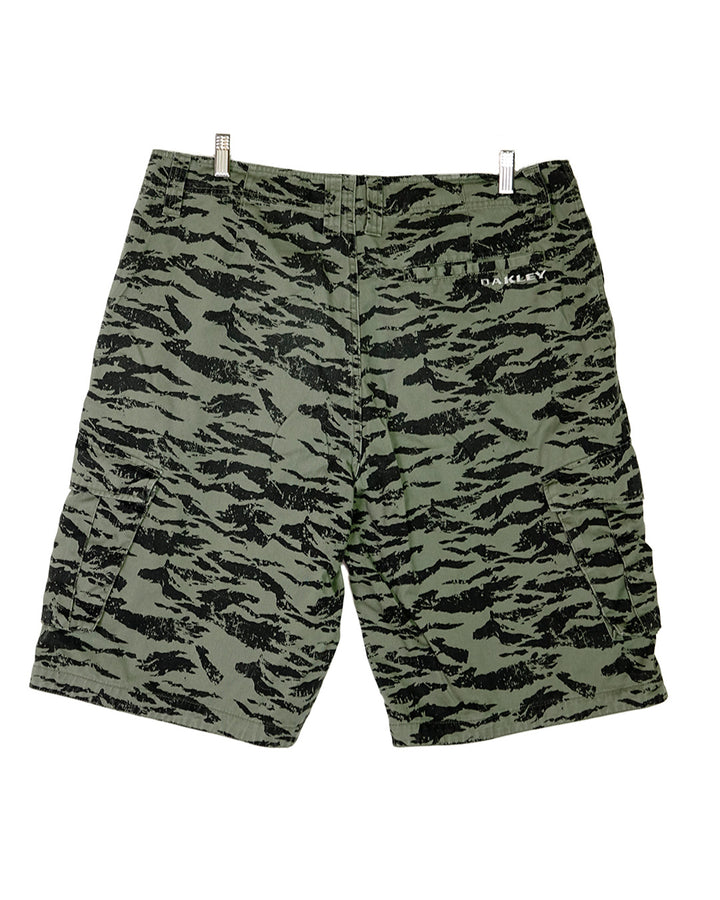 Oakley Vintage Shorts | XL